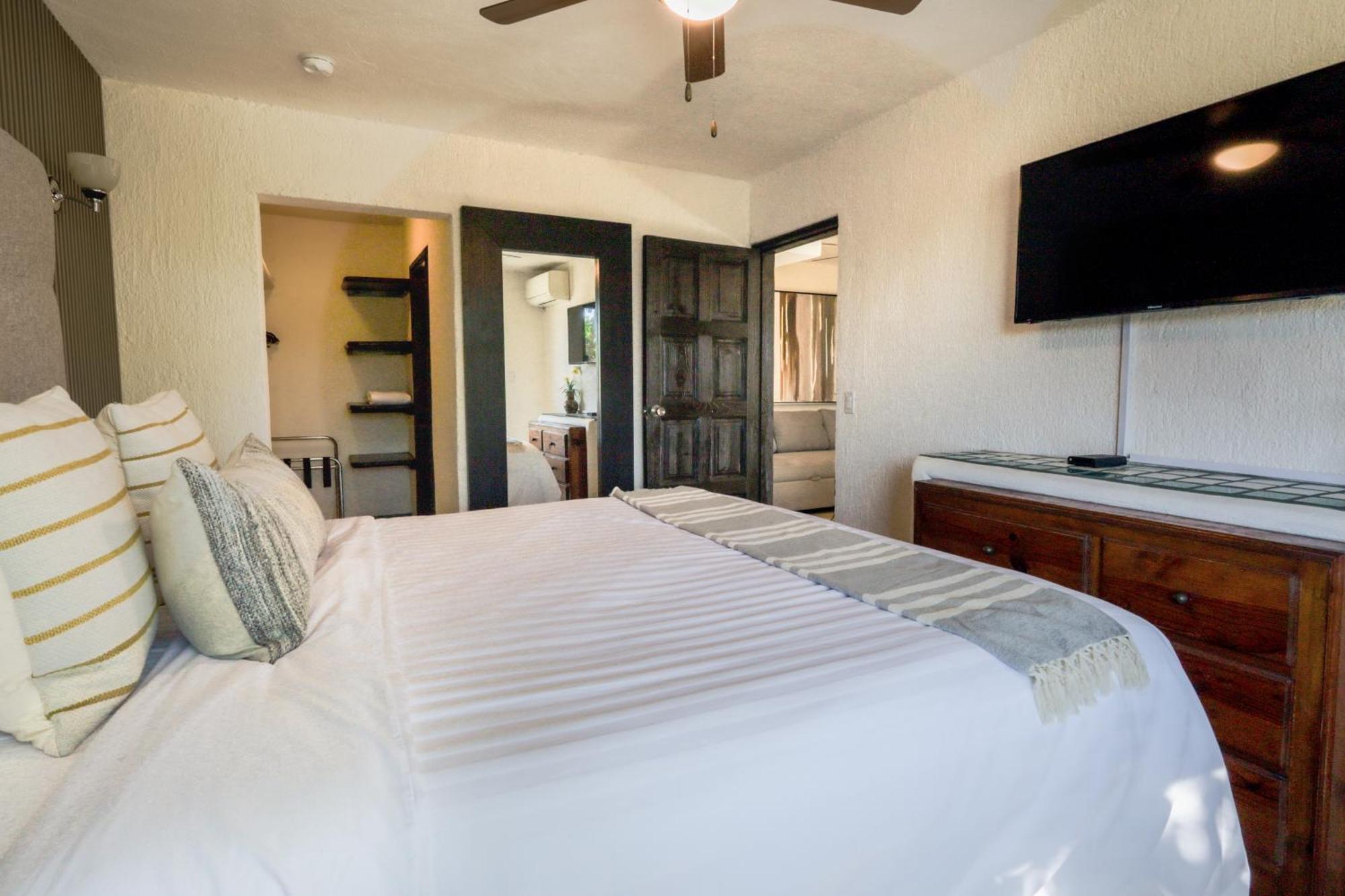 Hotel Posada Terranova San José del Cabo Екстериор снимка