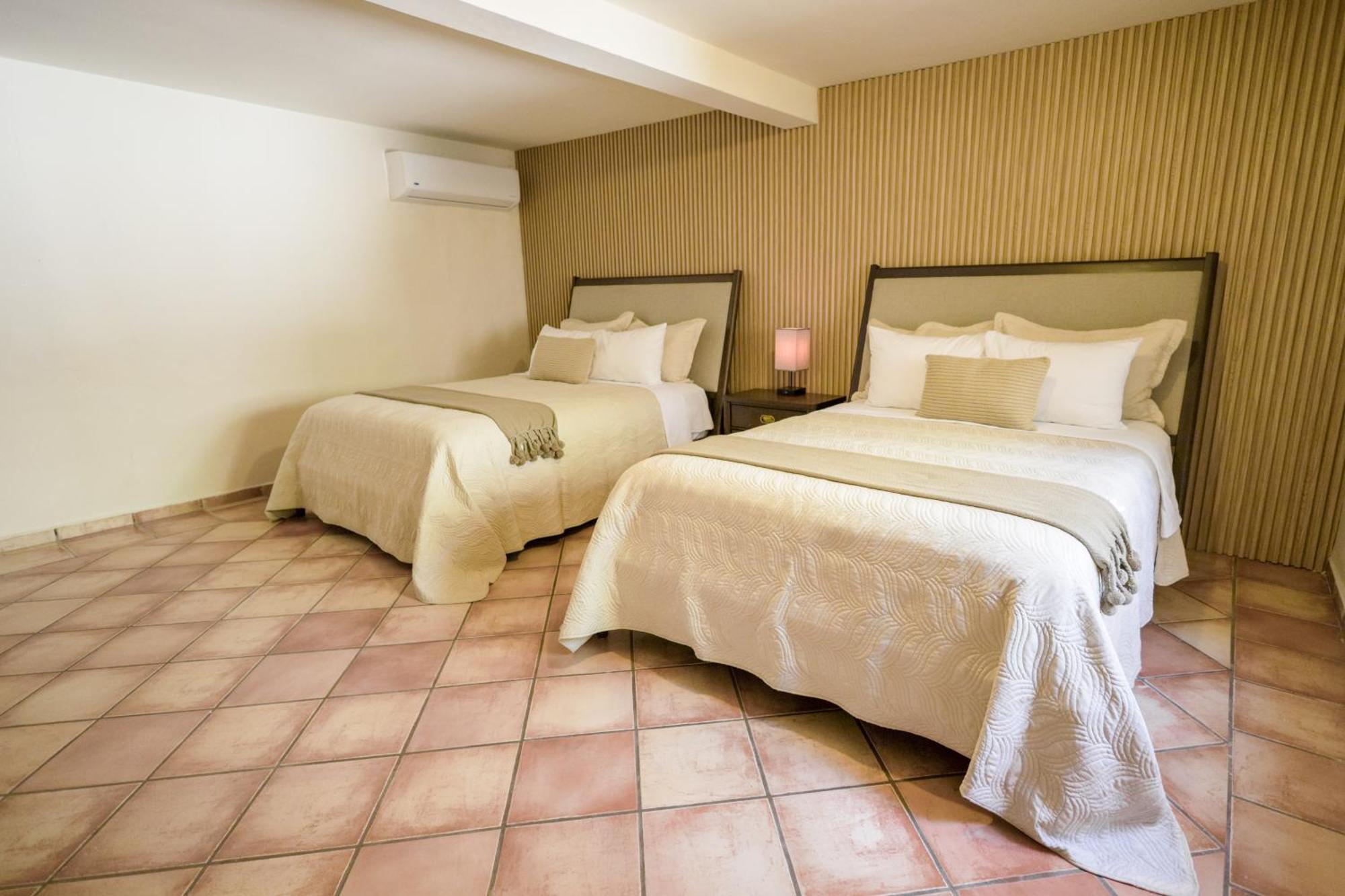 Hotel Posada Terranova San José del Cabo Екстериор снимка